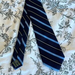 Calibrate men tie
